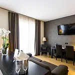 B&B Hotel Borgaro Torinese Ξενοδοχείο 4*