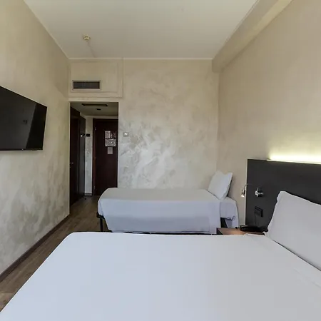 B&B Hotel Borgaro Torinese Hotel
