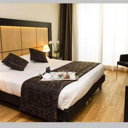 Hotel B&B Hotel Borgaro Torinese 4*