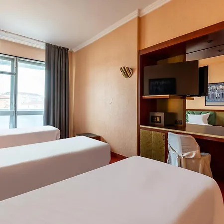 Hotel B&B Hotel Borgaro Torinese 4*