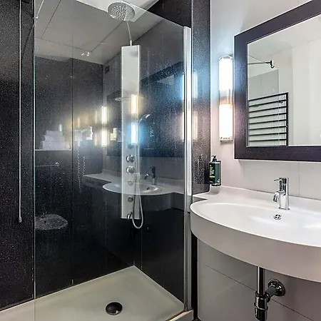 Hotel B&B Hotel Borgaro Torinese 4*