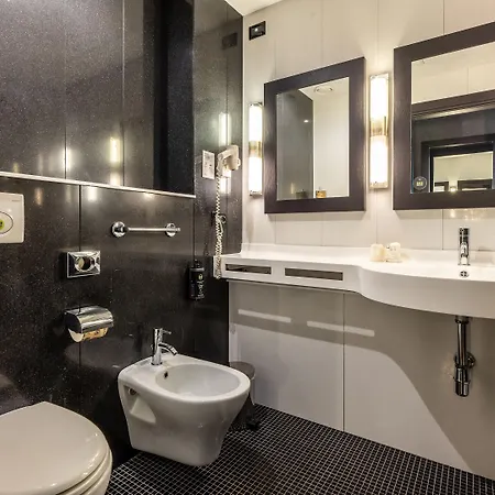 B&B Hotel Borgaro Torinese Hotel