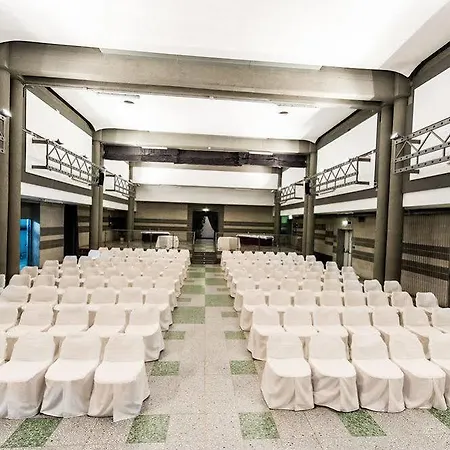 Hotel B&B Hotel Borgaro Torinese 4*