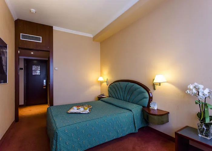 B&B Hotel Borgaro Torinese מלון בורגרו טורינזה