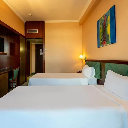 B&B Hotel Borgaro Torinese 4*