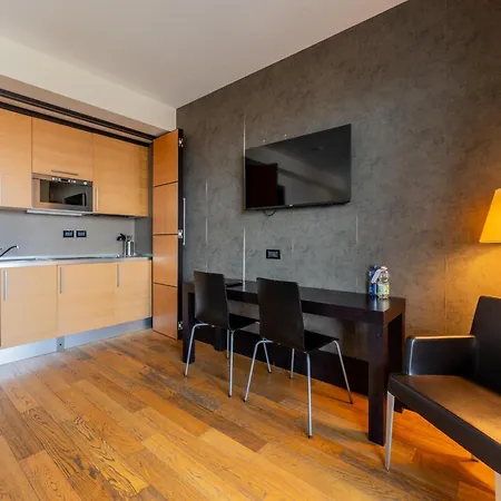 Hotel B&B Hotel Borgaro Torinese 4*